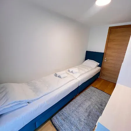 River Walk - Layan Apartmán *