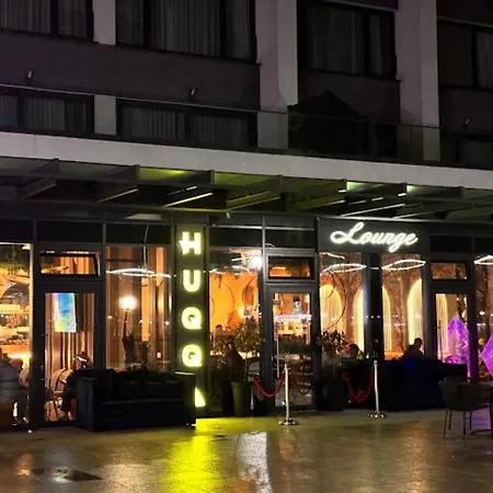 River Walk - Layan Apartmán