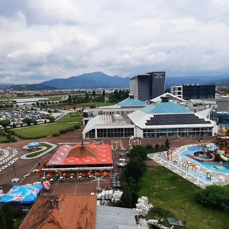 River Walk - Layan Διαμέρισμα