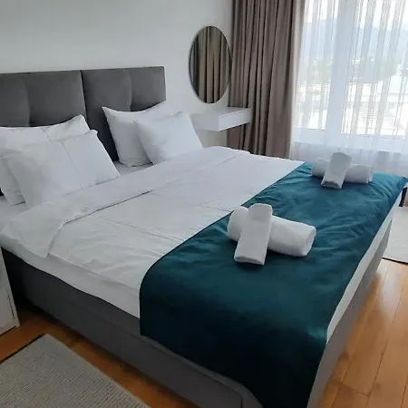 River Walk - Layan Apartmán