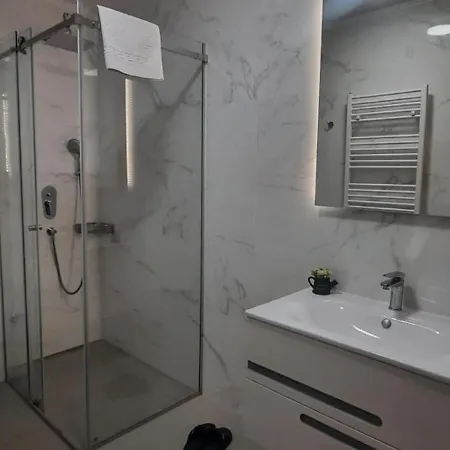 River Walk - Layan Apartmán